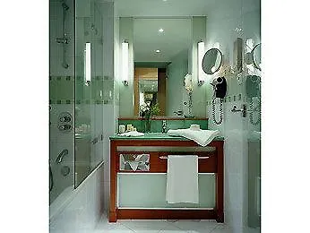 Отель Pullman Rive Gauche Париж