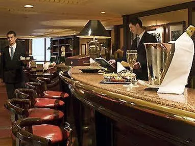 Отель Pullman Rive Gauche Париж
