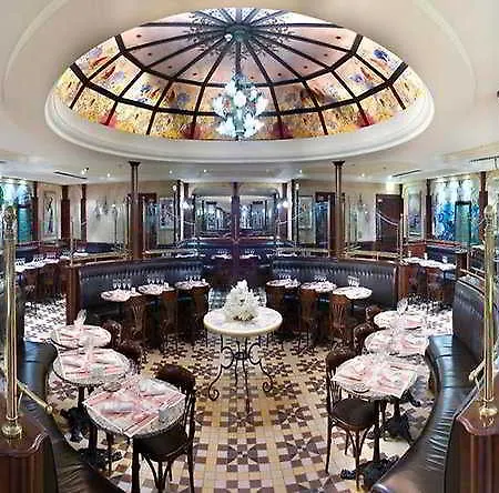 Pullman Rive Gauche Париж