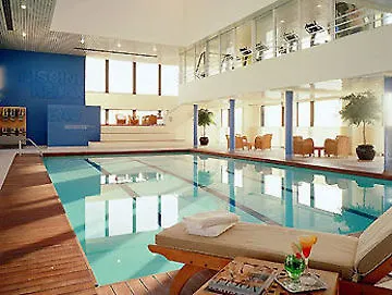 Pullman Rive Gauche Париж