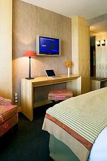 Pullman Rive Gauche Отель