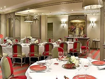 Отель Pullman Rive Gauche