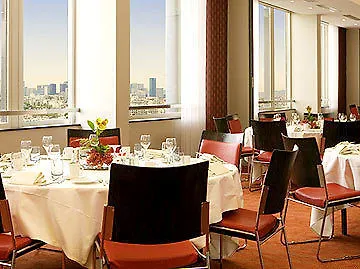 Отель Pullman Rive Gauche Париж